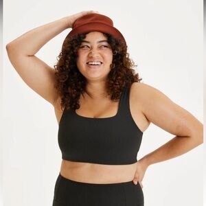 NWT Girlfriend Collective Black RIB Tommy Cropped Bra